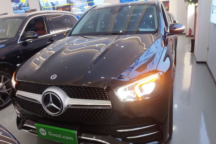 Used Mercedes-Benz GLE 2022 GLE 350 4MATIC Stylish Model
