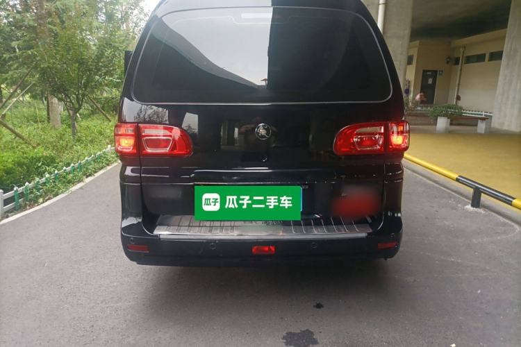 Used FORTHING Lingzhi 2022 Striving Version M5L 1.6L Base Model 7 Seats
