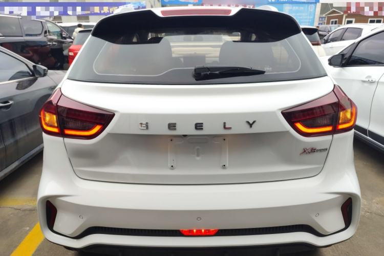 Used Geely Auto Vision X3 2021 PRO 1.5L CVT Deluxe Model
