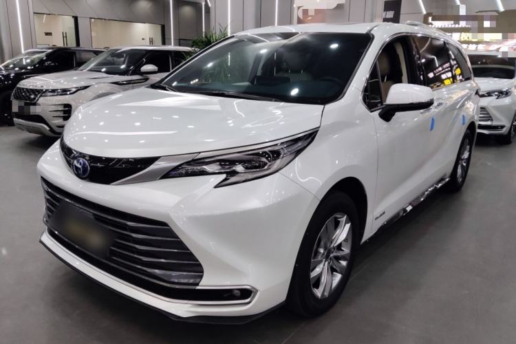 Used Toyota Sienna 2021 2.5L Hybrid Ultimate Edition
