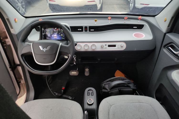 Used Wuling Hongguang MINIEV 2022 Macaron Premium Model – Lithium Iron Phosphate