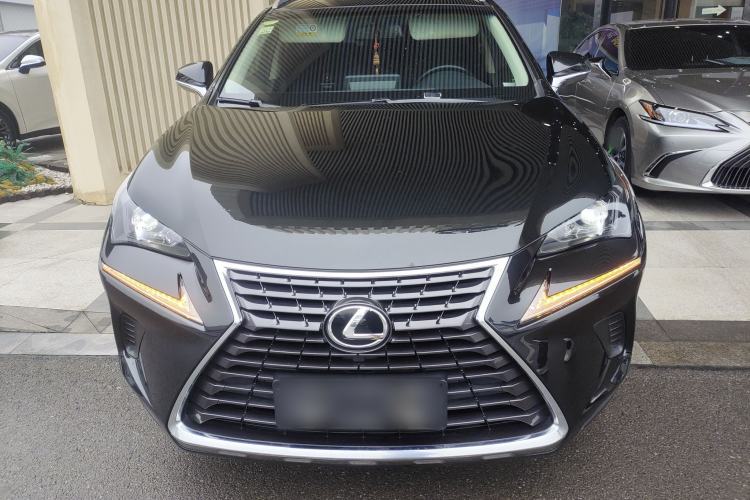 Used Lexus NX 2017 200 Front-Wheel-Drive X-Trail SE Edition
