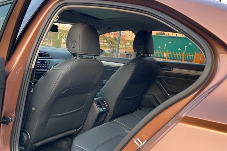 Used Volkswagen Lamando 2018 280TSI DSG Comfort Edition
