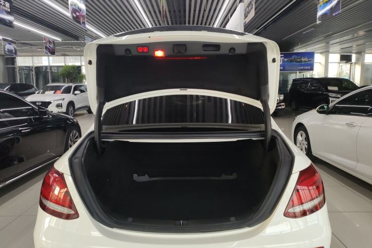 Used Mercedes-Benz E-Class 2017 Facelift E 200 Sport 4MATIC
