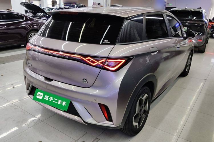 Used BYD Dolphin 2021 405 km Fashion Edition
