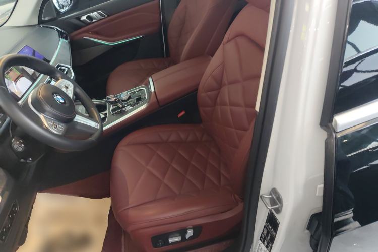 Used BMW X5 2022 Restyled xDrive 30Li Luxury Version M Sport Package
