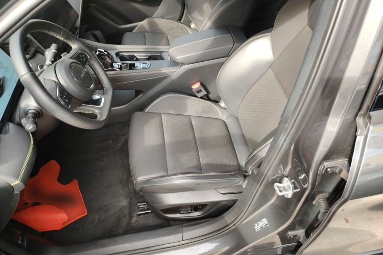 Used Lynk & Co 03 2025 1.5TD DCT Champion Edition Pro
