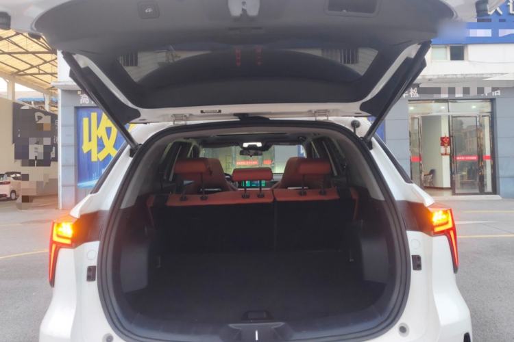 Used Changan CS75 PLUS 2024 3rd Generation Champion Edition 1.5T Intelligent Drive Dynamic Model