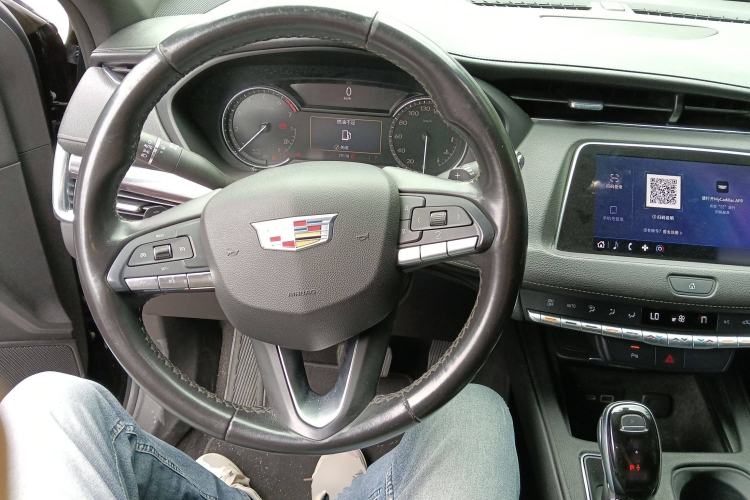 Used Cadillac XT4 2020 Revised Version 28T Two-Wheel Drive Tech Edition
