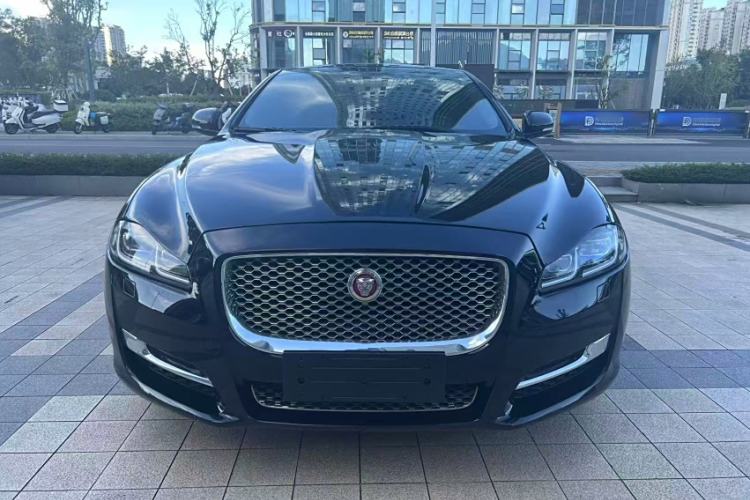 Used Jaguar XJ 2016 XJL 3.0 SC Two-Wheel-Drive Elegant Business Edition