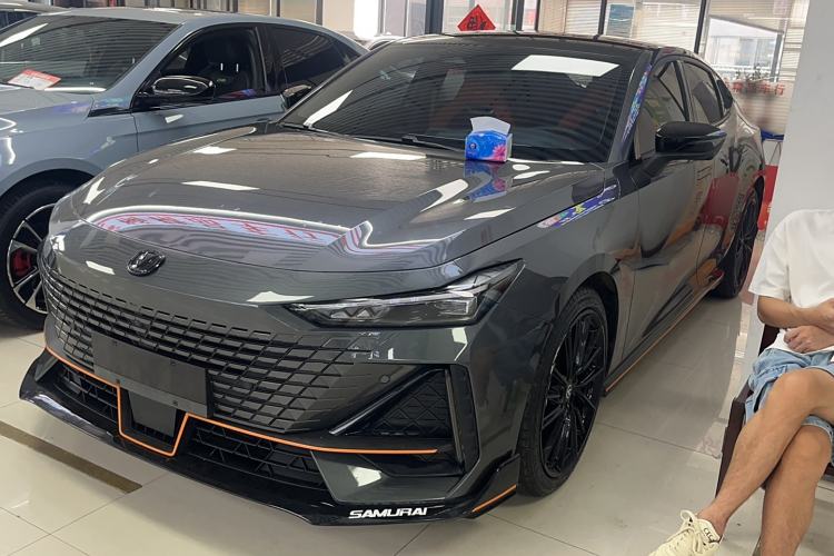 Used Changan UNI-V 2023 1.5T Sport Edition
