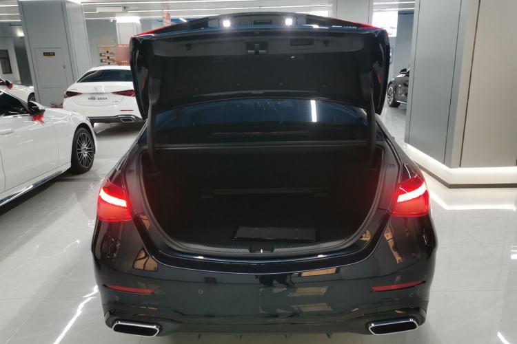 Used Mercedes-Benz C-Class 2024 Second Facelift C 260 L Starry Night Sport Edition
