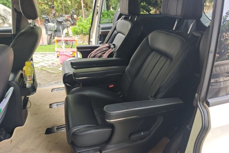 Used GAC Trumpchi M8 2020 390T Deluxe Edition
