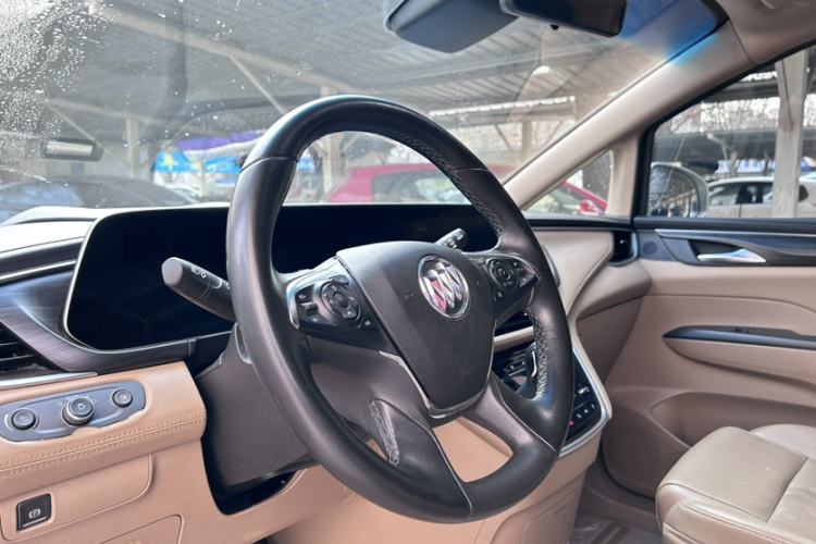 Used Buick GL8 2021 ES Landtrek 653T Luxury Model
