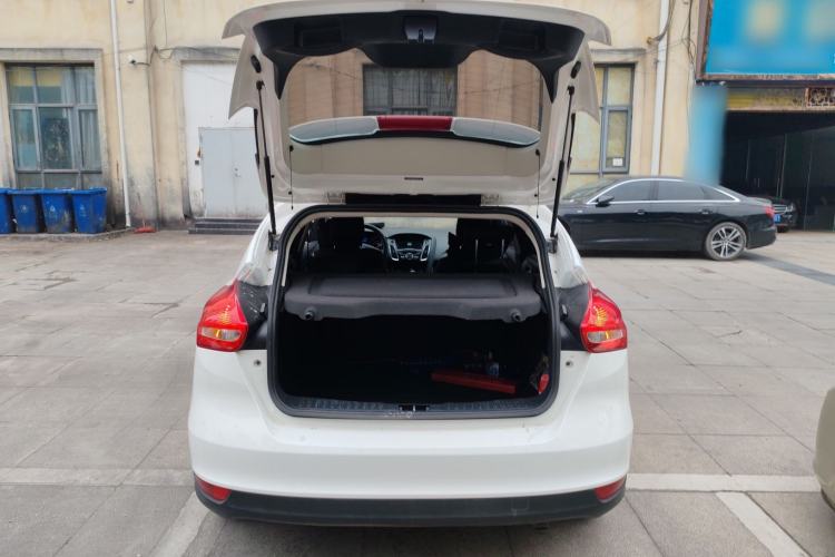 Used Ford Focus 2017 Hatchback 1.6L Automatic Comfort Plus SmartDrive Edition