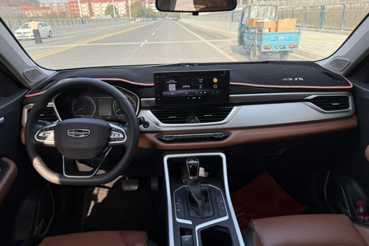 Used Geely Auto Vision X6 2020 1.4T CVT Luxury Edition