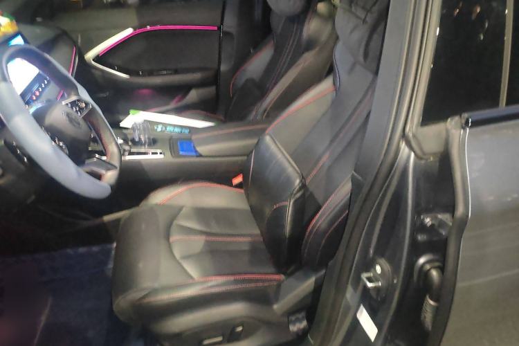 Used MG 7 2023 2.0T Automatic Hunter Luxury Edition
