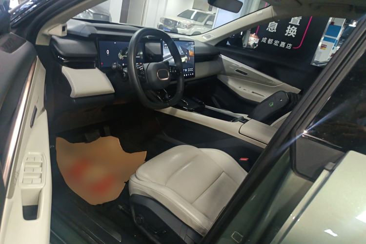 Used Lynk & Co 08 EM-P 2023 220km All-Wheel-Drive Performance Halo
