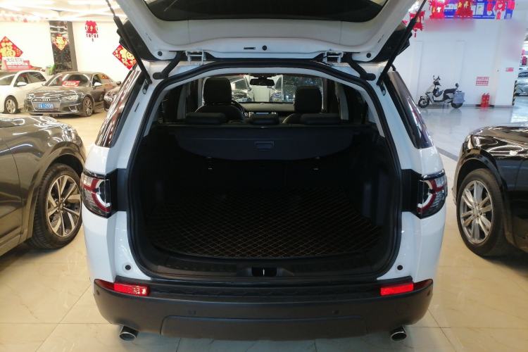 Used Land Rover Discovery Sport 2019 240 PS PURE Edition China VI Standard