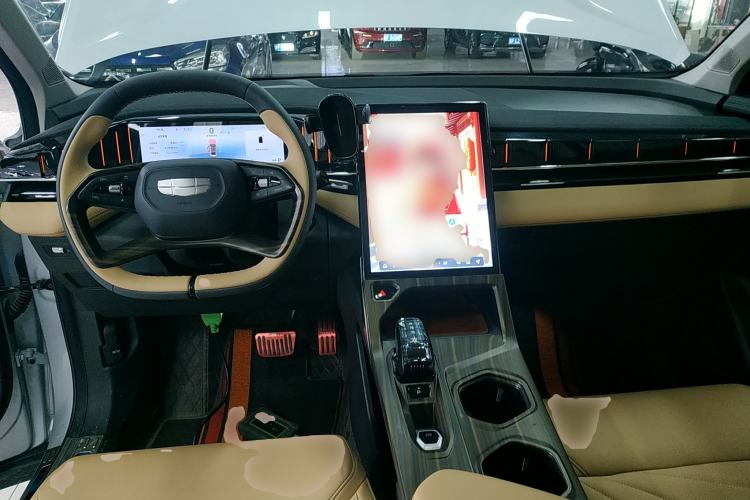 Used Geely Auto FX11 2023 1.5TD DCT Luxury Version
