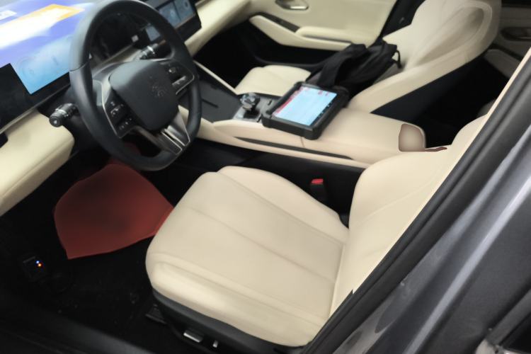 Used BYD Qin L 2024 DM-i 80KM Beyond Model