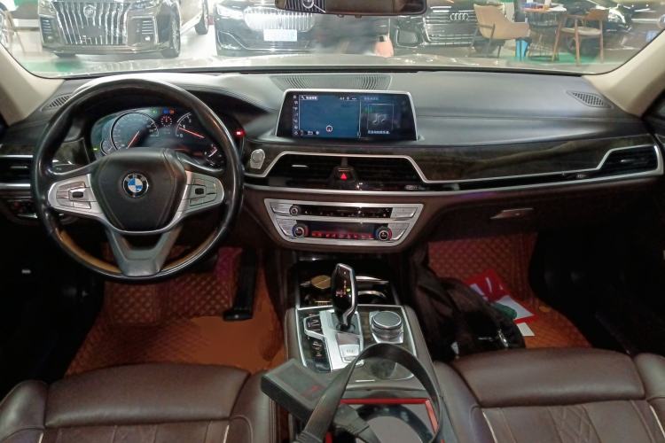 Used BMW 7 Series 2016 730Li Luxury Model
