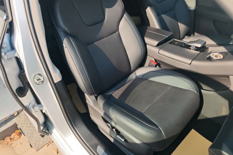 Used Hima AITO M5 2022 Extended-Range Four-Wheel Drive Performance Version
