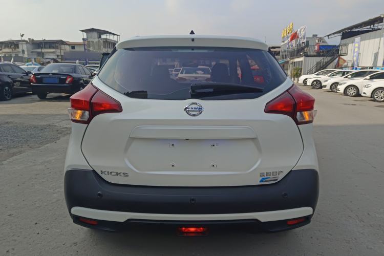 Used Nissan Kicks 2019 1.5L CVT Smart Connect Luxury Edition
