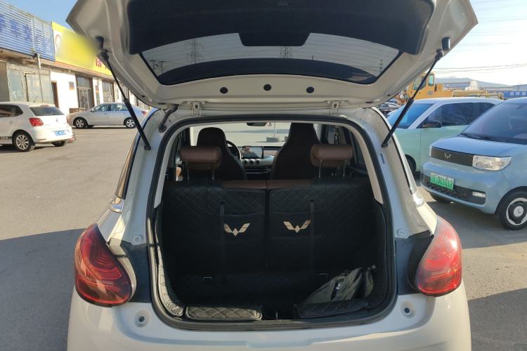 Used Wuling Bingo 2023 333 km Enjoyment Version
