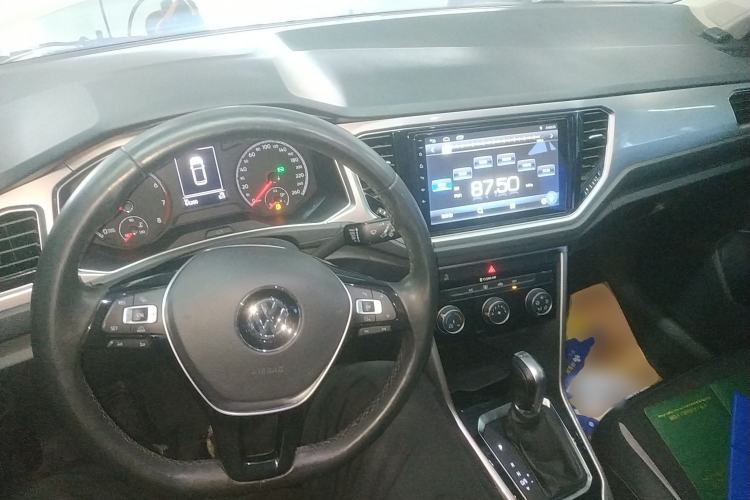 Used Volkswagen T-ROC 2018 230TSI DSG Two-Wheel Drive Advanced Version China V Standard