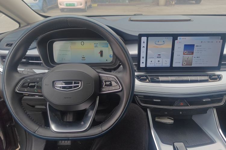 Used Geely Auto Jiajie 2023 Geely Jiaji L 1.5TD DCT Luxury Model
