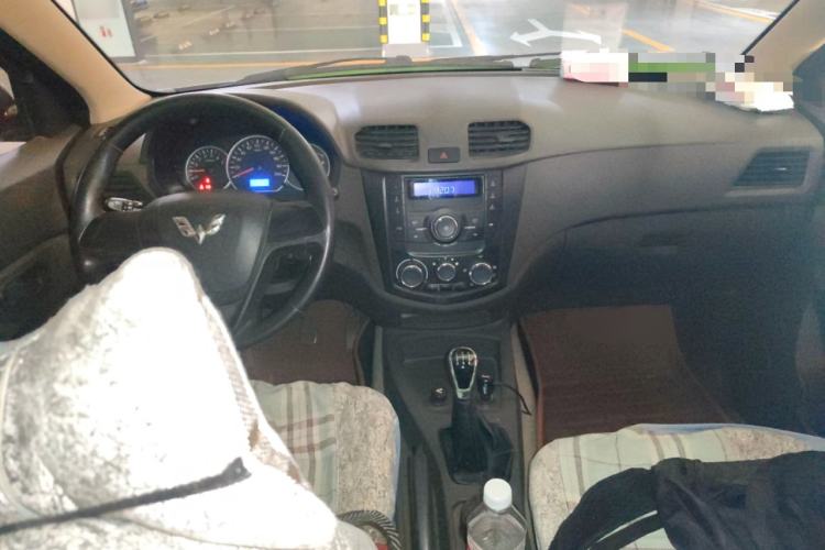 Used Wuling Hongguang 2014 1.5L S Standard Version
