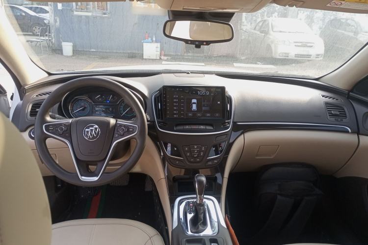 Used Buick Regal 2015 2.0L Elite Fashion Edition
