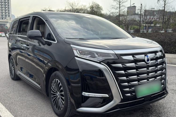 Used Denza D9 2024 DM-i 980 Four-Wheel Drive Flagship Model