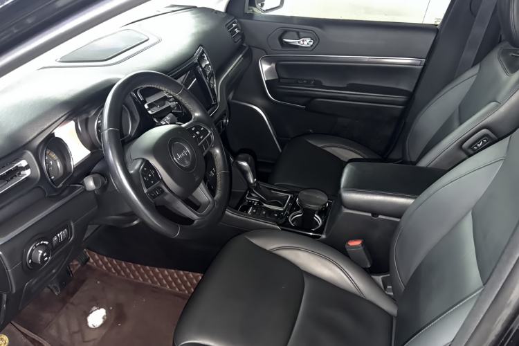 Used Jeep Grand Commander 2018 2.0T Four-Wheel Drive Enjoyment Edition China VI