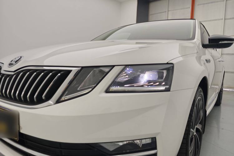 Used Skoda Octavia 2019 TSI280 DSG Luxury Edition
