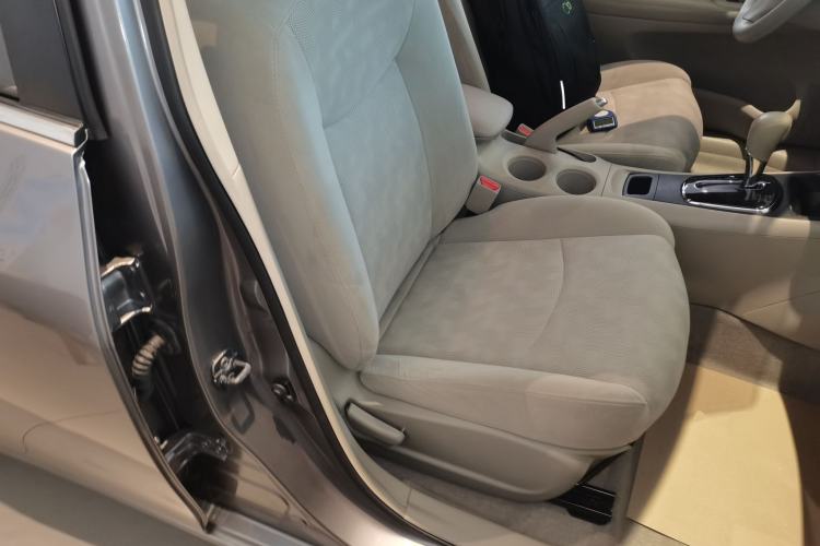 Used Nissan Tiida 2014 1.6L CVT Comfort Model
