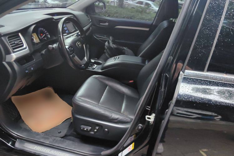 Used Toyota Highlander 2015 2.0T Four-Wheel Drive Luxury Edition 7-Seater
