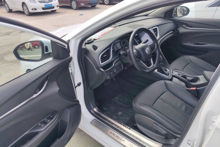 Used Buick Excelle GX 2018 18T Automatic Elite Model
