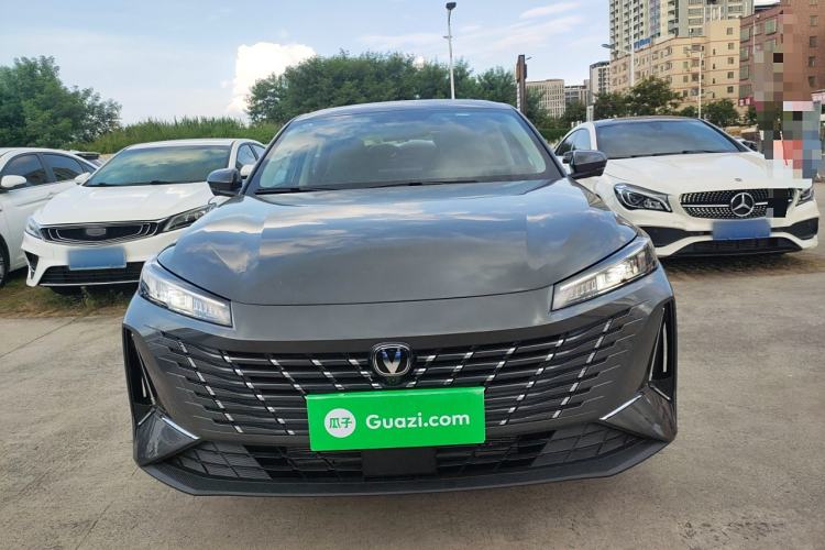 Used Changan Eado 2025 Blue Whale 1.5T 500Bar Prestige Model
