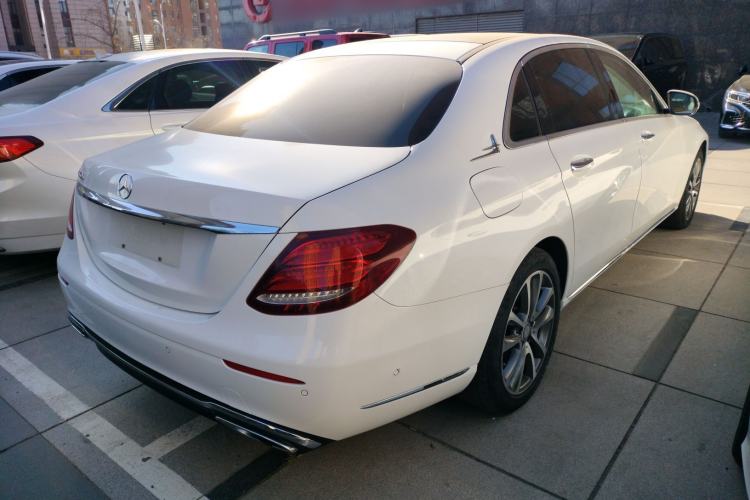 Used Mercedes-Benz E-Class 2016 E 200 L