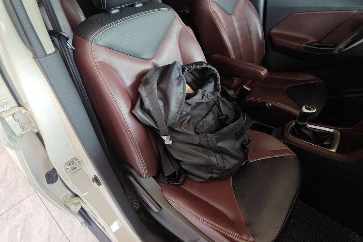 Used Venucia M50V 2019 1.5L Manual Comfort Edition
