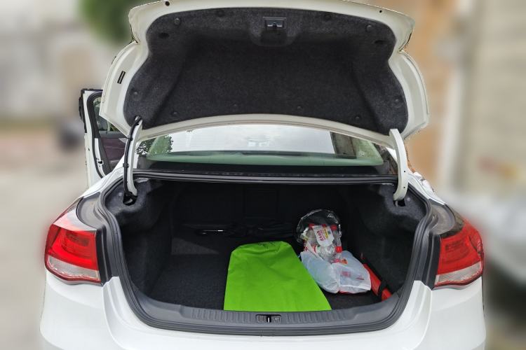 Used Chevrolet Malibu 2016 2.4L Automatic Luxury Edition
