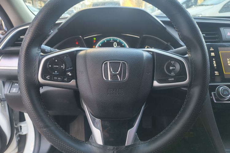 Used Honda Civic 2016 220TURBO CVT Prestige Edition
