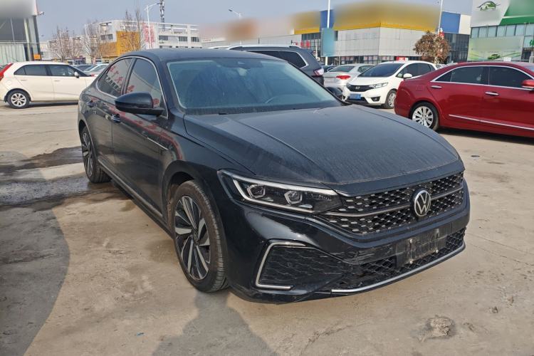 Used Volkswagen Passat 2022 330TSI Starry Luxury Edition
