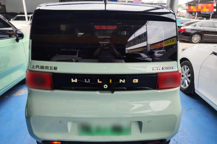 Used Wuling Hongguang MINIEV 2022 Macaron Premium Model – Lithium Iron Phosphate
