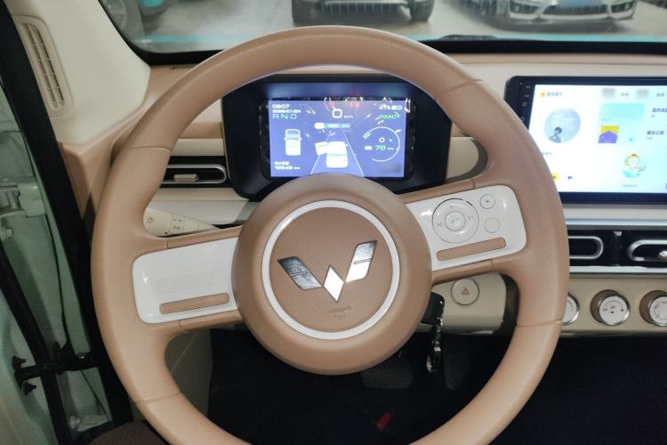 Used Wuling Hongguang MINIEV 2024 3rd Generation 215km Youth Edition
