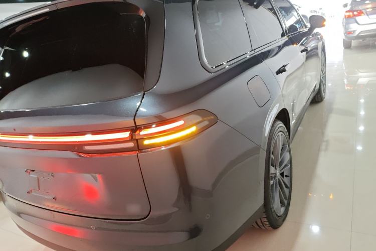 Used Leapmotor C16 2026 Extended-Range 280 LiDAR Zhizun Edition 5 Seats