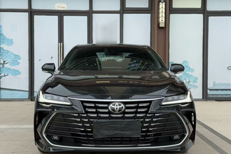 Used Toyota Avalon 2023 2.0L Premium Edition
