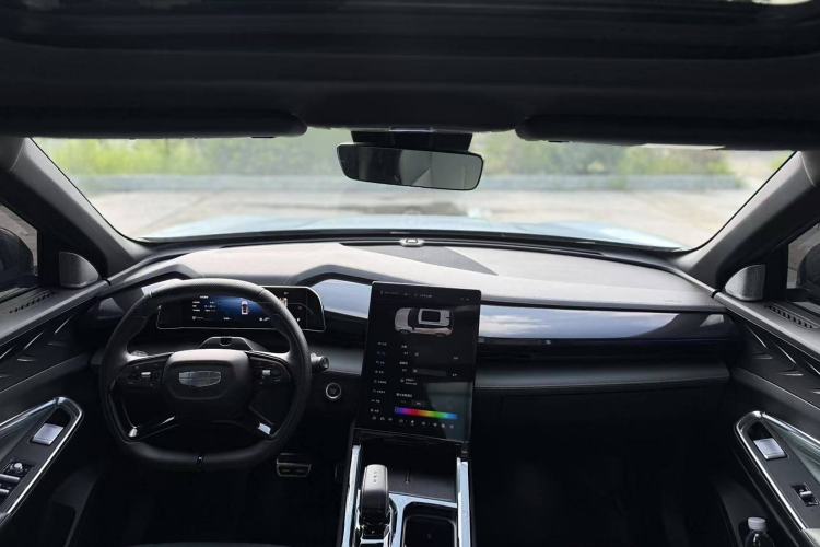 Used Geely Auto Emgrand X7 Sport 2024 1.5TD Prestige Edition
